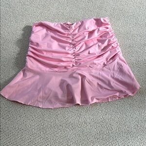 Elegant Pink Strapless Ruched Top